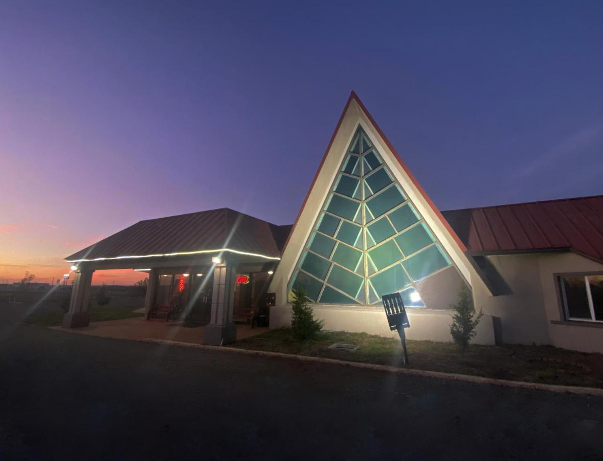American Best Inn By Oyo I-35 Perry Near Lake Mcmurtry Exteriér fotografie