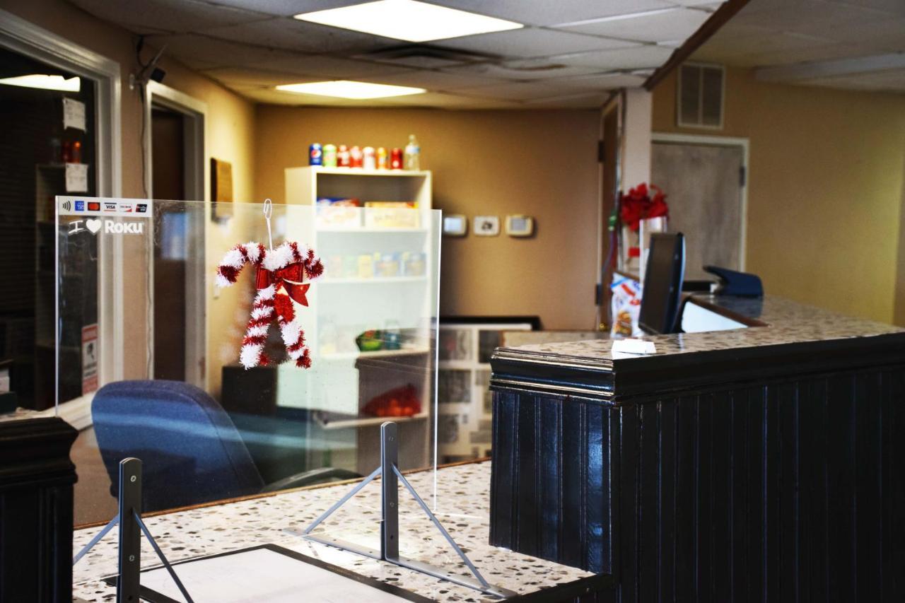 American Best Inn By Oyo I-35 Perry Near Lake Mcmurtry Exteriér fotografie