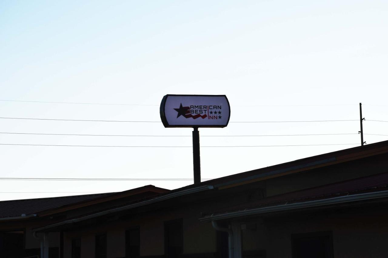 American Best Inn By Oyo I-35 Perry Near Lake Mcmurtry Exteriér fotografie