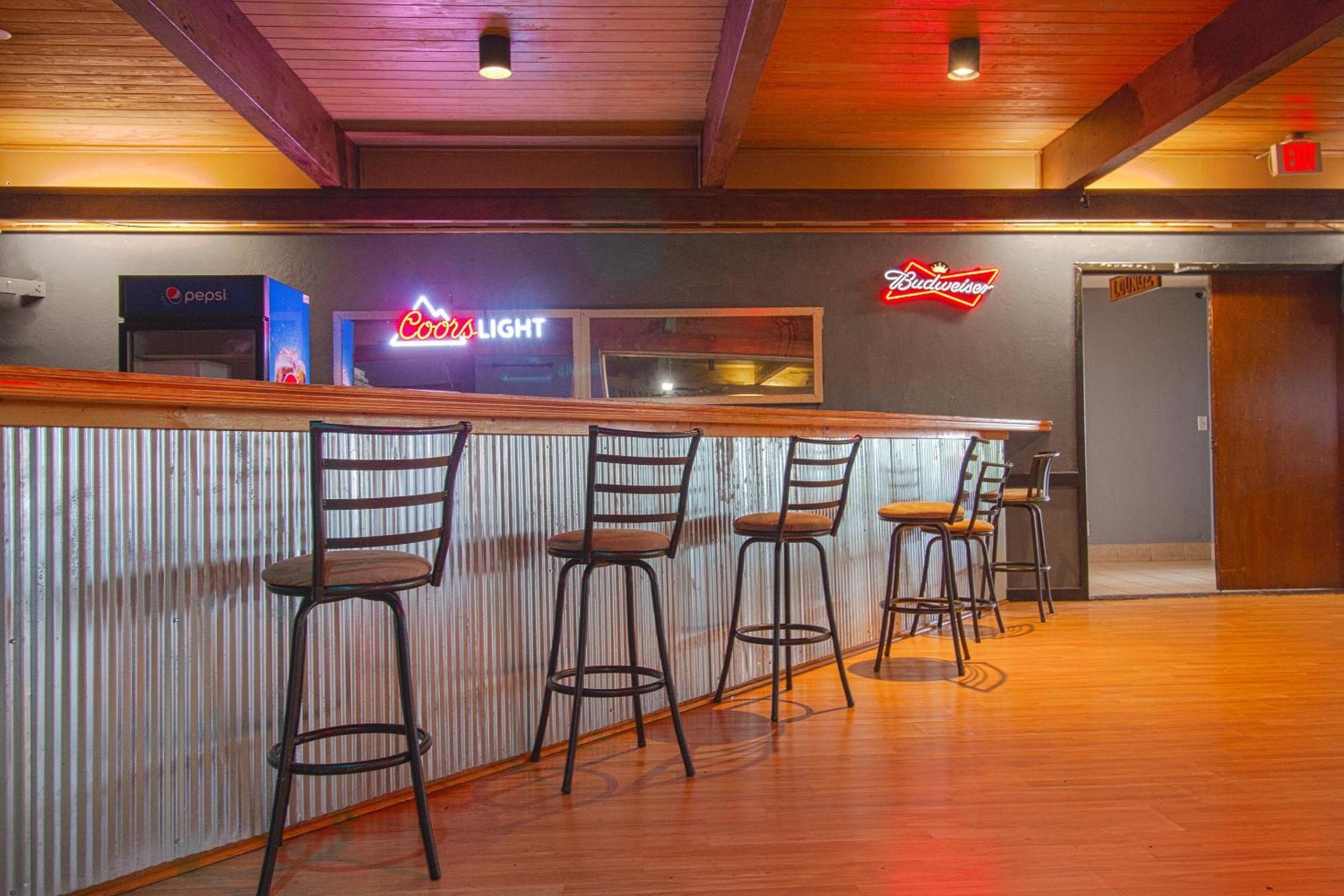 American Best Inn By Oyo I-35 Perry Near Lake Mcmurtry Exteriér fotografie